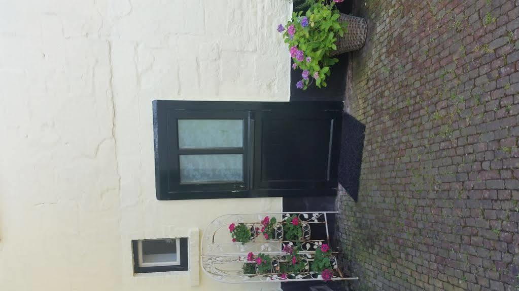 Boutique Hotel Bonjour Gronsveld Extérieur photo