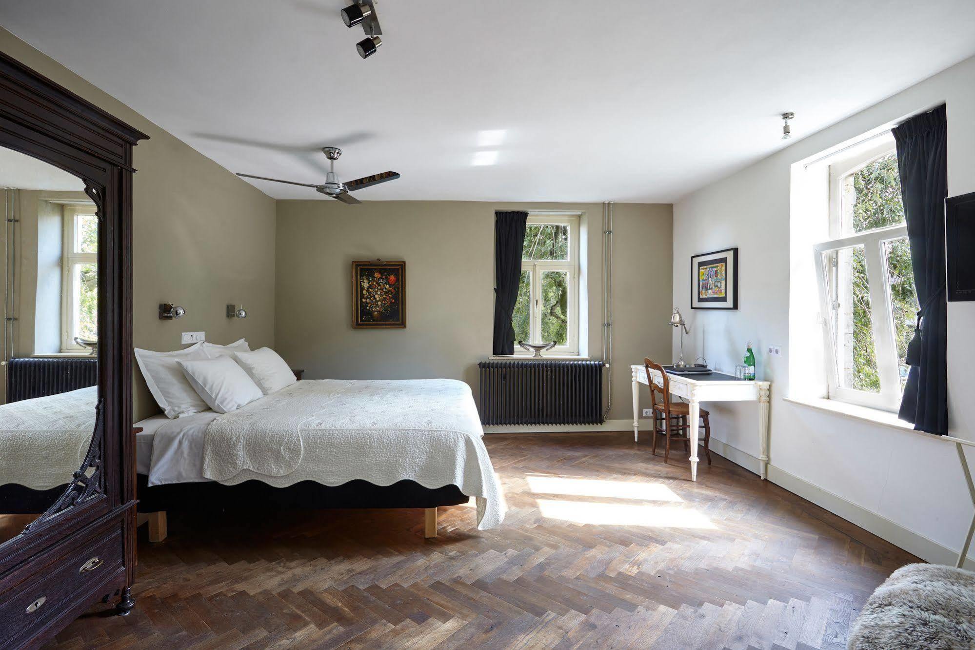 Boutique Hotel Bonjour Gronsveld Extérieur photo